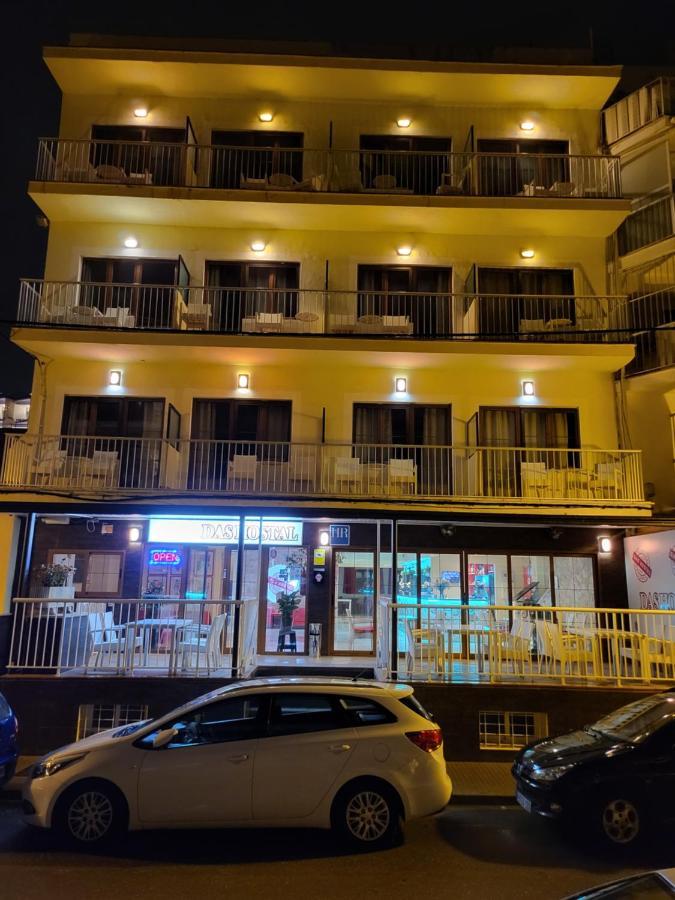 Das Hostal El Arenal  Exteriér fotografie